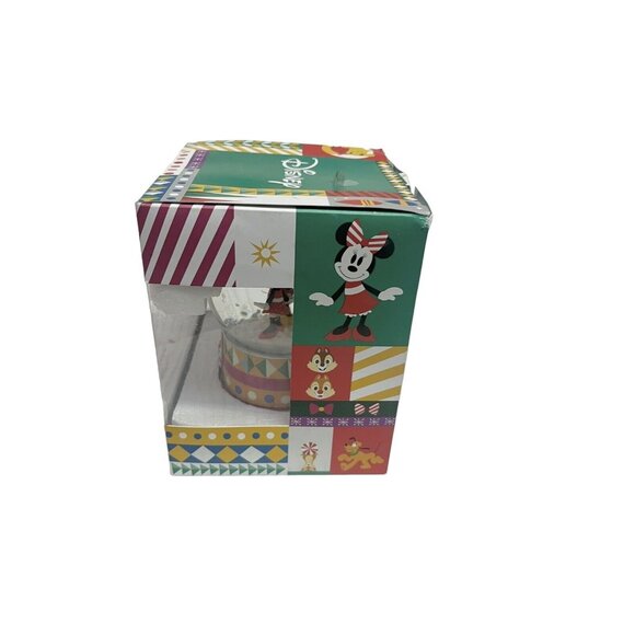 Disney Mickey and Minnie Mouse Christmas Snow Globe 2018 Holding Present W Box - Picture 4 of 13